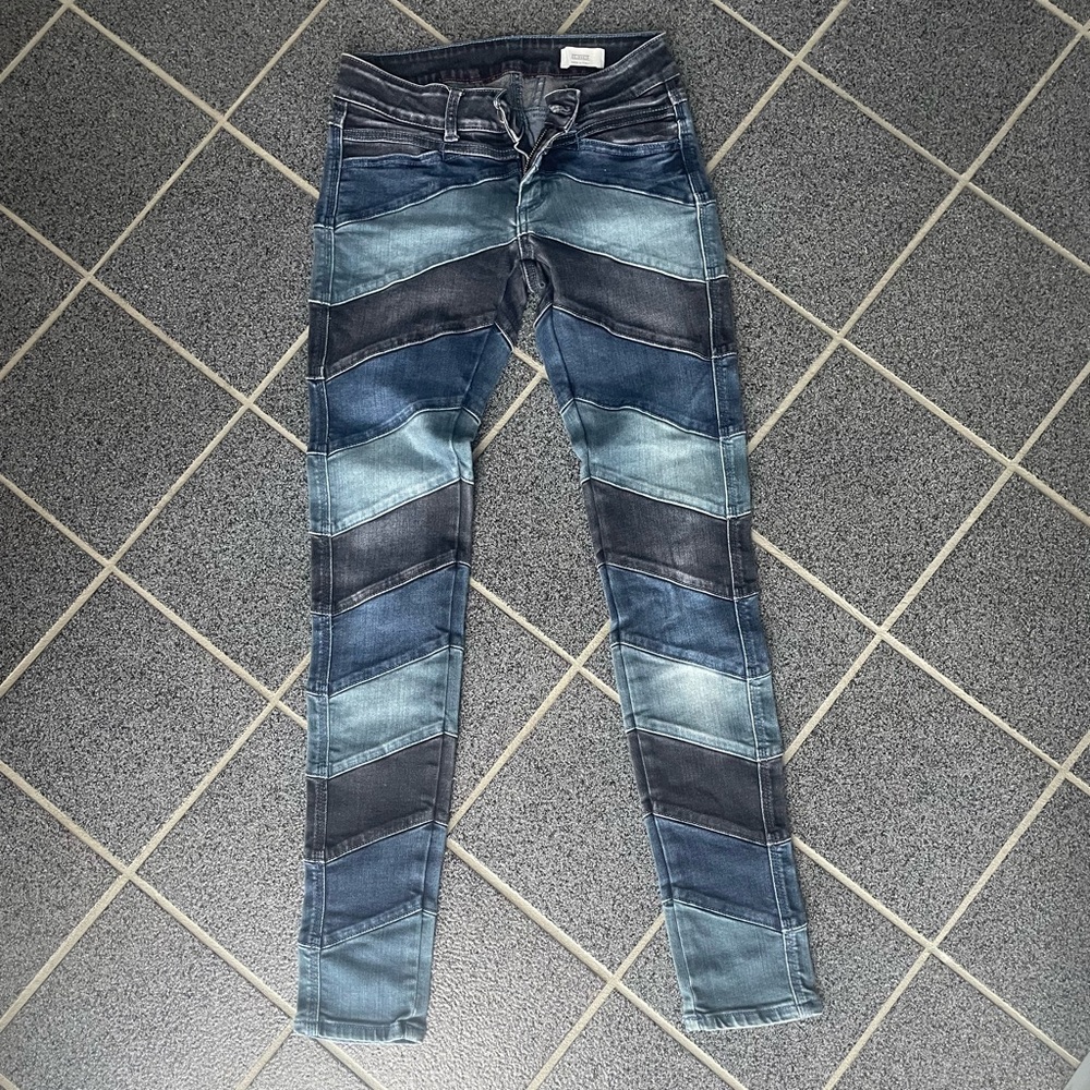 Closed Blue Skinny Jeans with Multi Color Denim